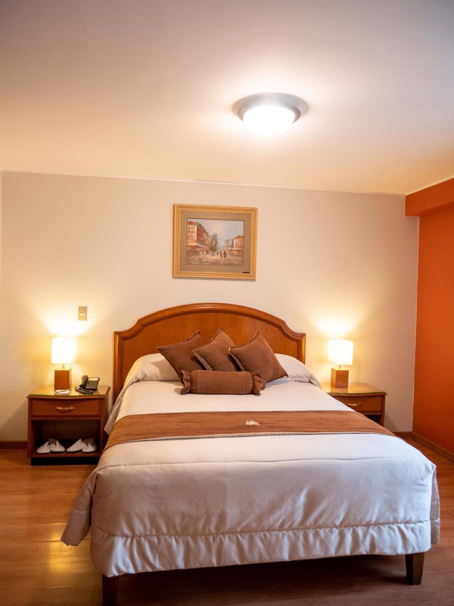 Hotel Britania San Borja Ліма Екстер'єр фото
